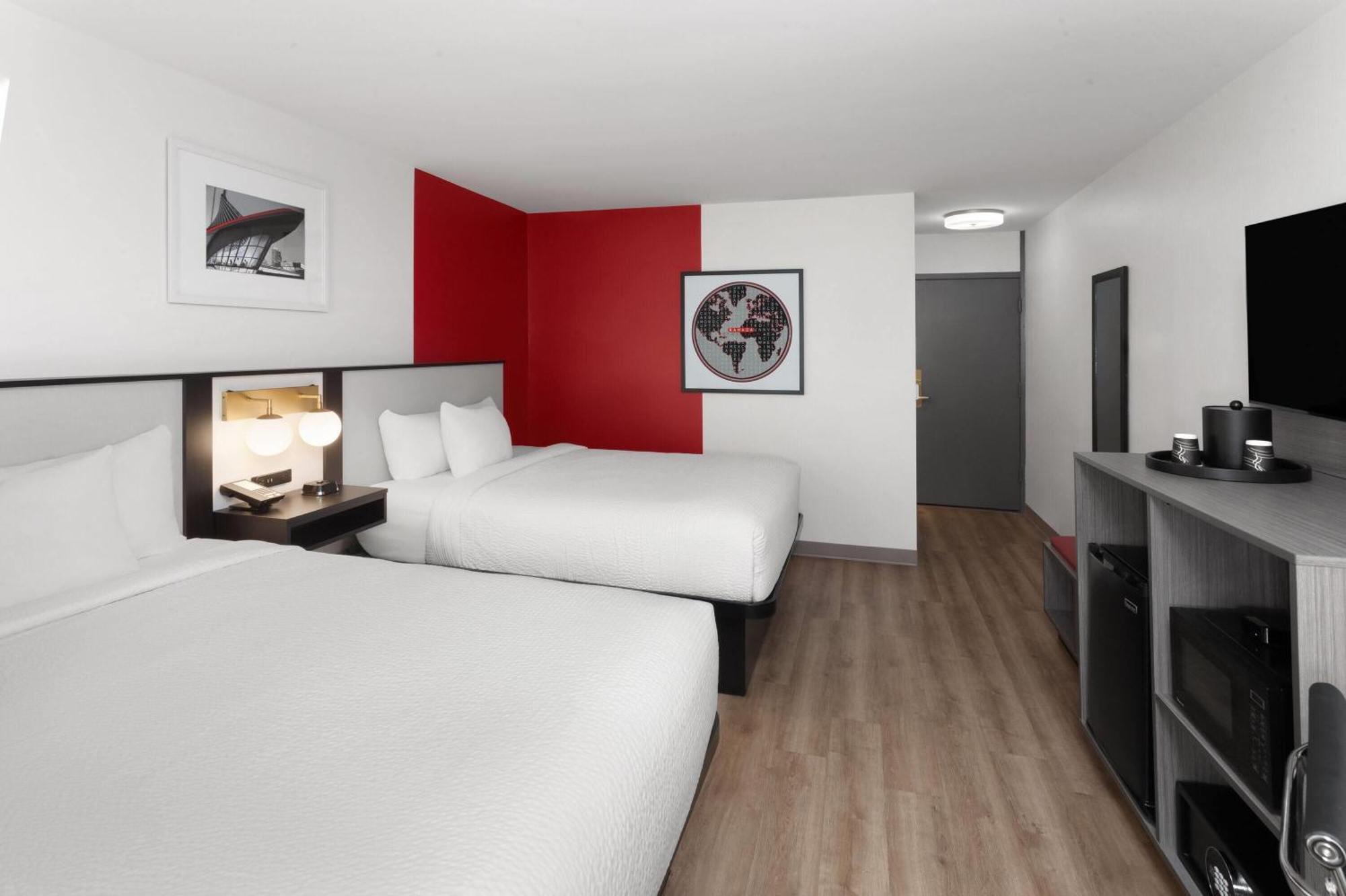 Ramada By Wyndham Milwaukee Hotel Luaran gambar