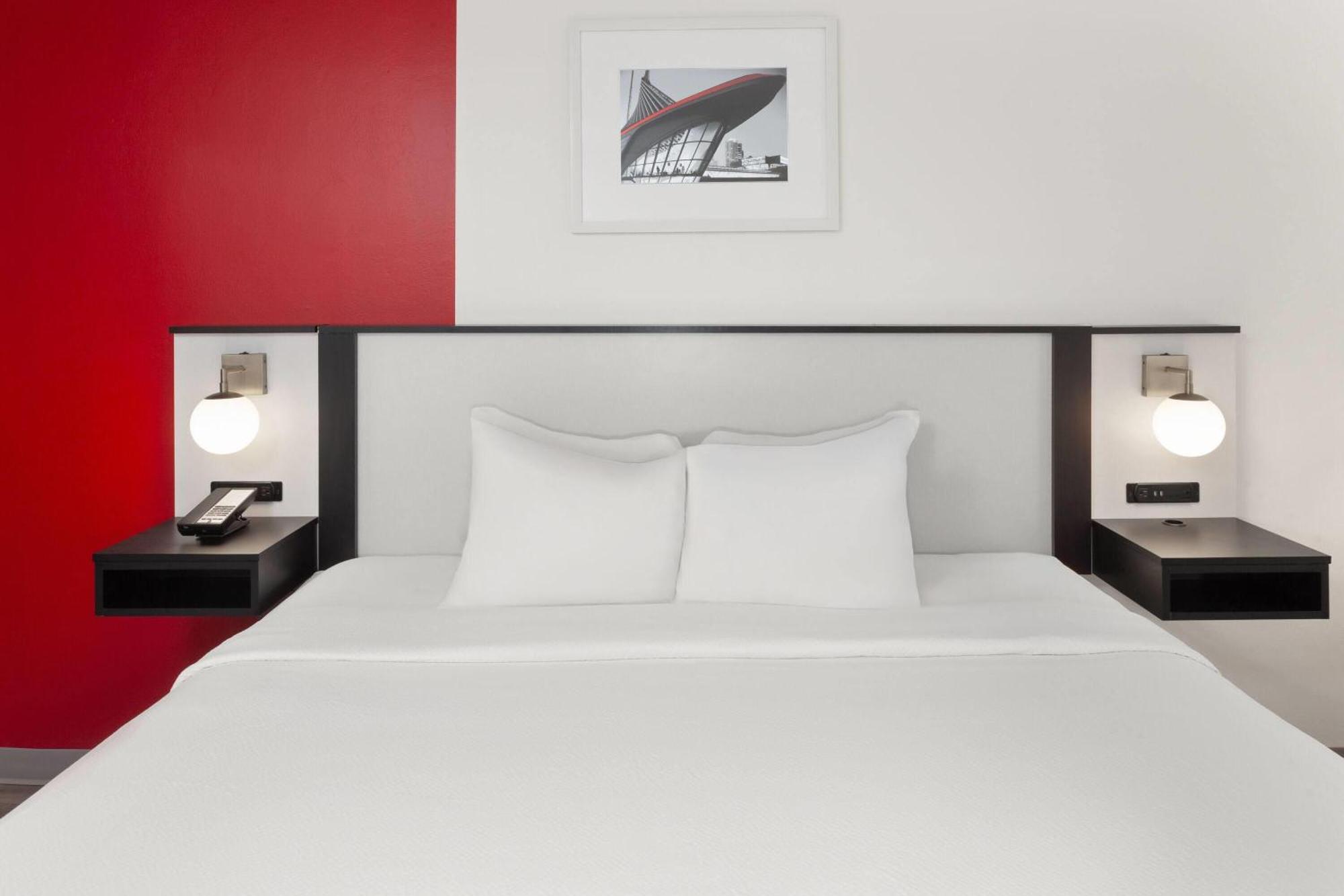 Ramada By Wyndham Milwaukee Hotel Luaran gambar